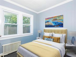 80 Kensington Court, Copiague NY 11726