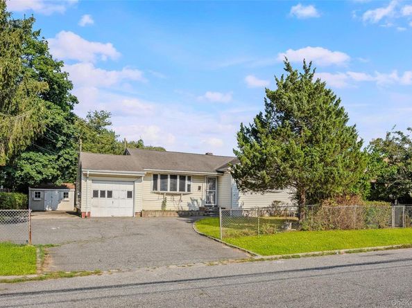 201 Hilltop Drive, Brentwood NY 11717