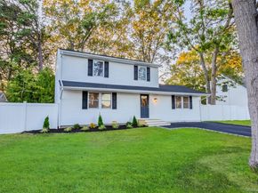53 Ridge Haven Drive, Ridge NY 11961