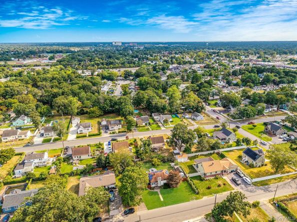 30 Oakdale Avenue, Central Islip NY 11722