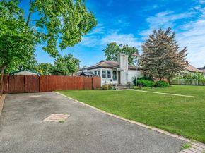 30 Oakdale Avenue, Central Islip NY 11722