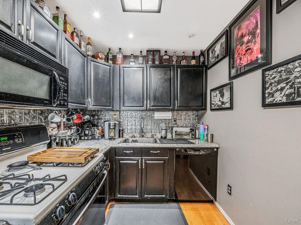 30 Oakdale Avenue, Central Islip NY 11722
