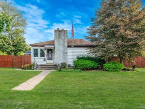 30 Oakdale Avenue, Central Islip NY 11722