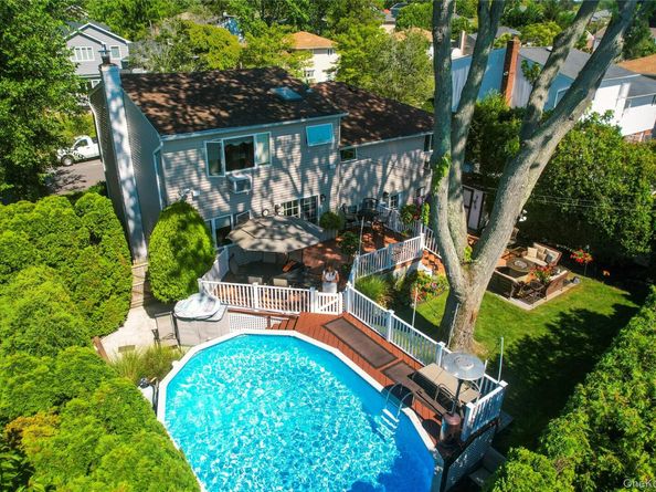14 Jane Drive, Old Bethpage NY 11804