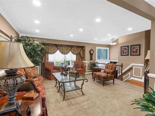 14 Jane Drive, Old Bethpage NY 11804