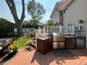 14 Jane Drive, Old Bethpage NY 11804