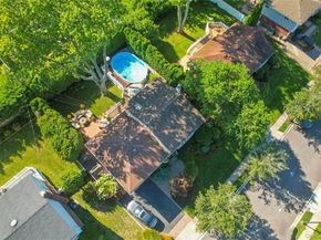14 Jane Drive, Old Bethpage NY 11804