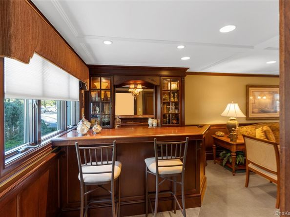 14 Jane Drive, Old Bethpage NY 11804