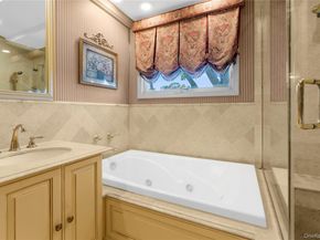 14 Jane Drive, Old Bethpage NY 11804