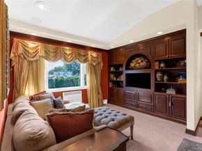 14 Jane Drive, Old Bethpage NY 11804