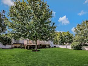 20 Steuben Drive, Jericho NY 11753