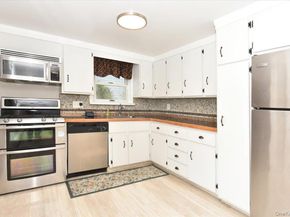 28 Charles Street, Port Washington NY 11050