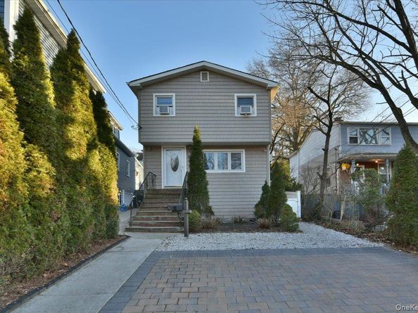 28 Charles Street, Port Washington NY 11050