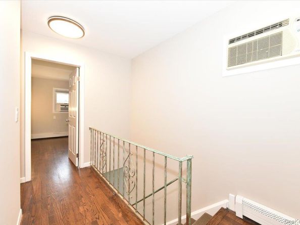28 Charles Street, Port Washington NY 11050