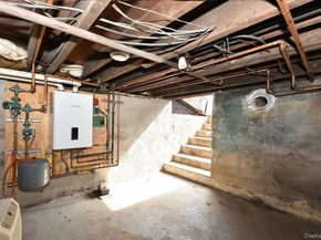 28 Charles Street, Port Washington NY 11050