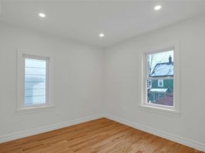 25 Walnut Street, New Rochelle NY 10801