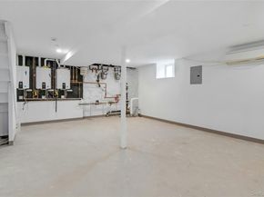 25 Walnut Street, New Rochelle NY 10801