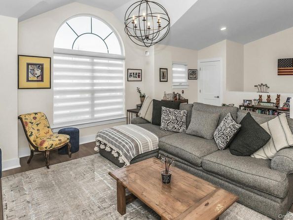 710 Breton Way 710, Glen Cove NY 11542