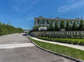 710 Breton Way 710, Glen Cove NY 11542