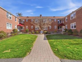 15 Bryant Crescent 2B, White Plains NY 10605