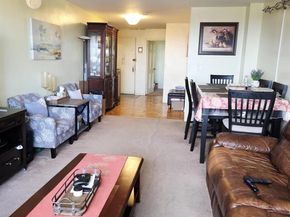 8900 170 12F, Jamaica NY 11432