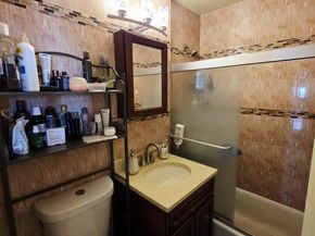 8900 170 12F, Jamaica NY 11432