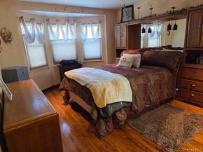 1550 Waters Edge Drive, Bayside NY 11360