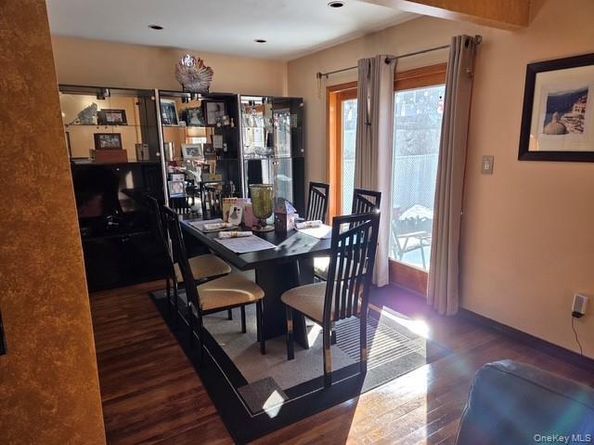 1550 Waters Edge Drive, Bayside NY 11360