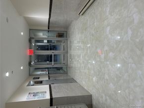 144-69 Barclay Avenue 3D, Flushing NY 11355