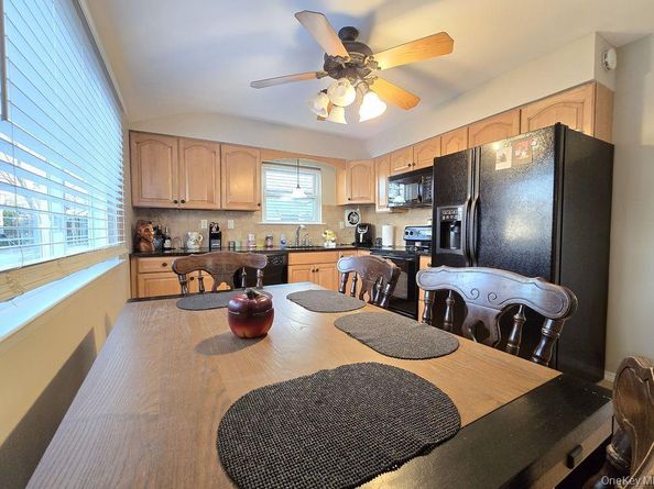 21A Thorney Avenue, Huntington Station NY 11746