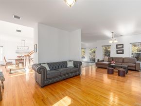 15 Kingfish Court, Riverhead NY 11901