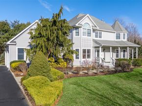 15 Kingfish Court, Riverhead NY 11901