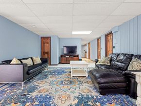 35 Daveport Farm Ln East, Call Listing Agent NY 06903