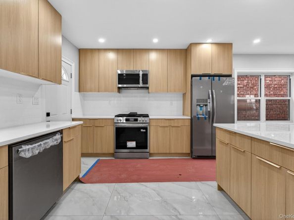 4058 Murdock Avenue, Bronx NY 10466