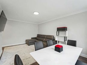 141-35 78th Road 2M, Kew Garden Hills NY 11367