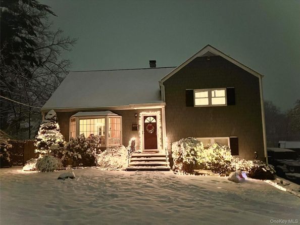 8 Montrose Road, Yonkers NY 10710