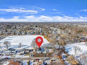 96 Toomey Road, West Islip NY 11795