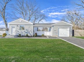 96 Toomey Road, West Islip NY 11795