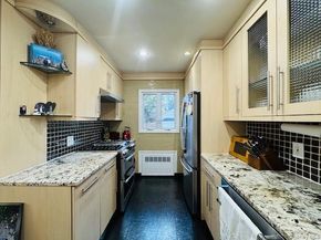 186-22 Avon Road, Jamaica Estates NY 11432