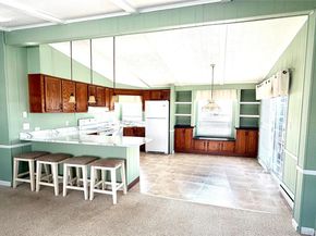 16 Village Circle E, Manorville NY 11949