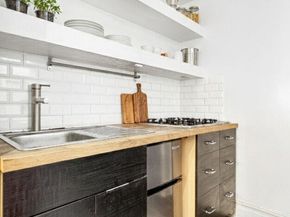 212 E 13TH Street APT1C, New York (Manhattan) NY 10003