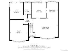 21 Valleywood Drive, Huntington Station NY 11746