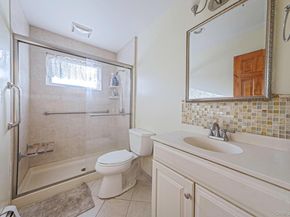 21 Valleywood Drive, Huntington Station NY 11746