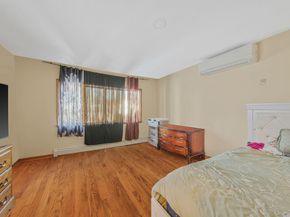 21 Valleywood Drive, Huntington Station NY 11746