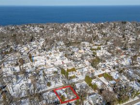 40 Hawthorne Road, Rocky Point NY 11778