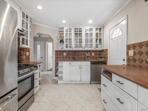 33 McKee Street, Floral Park NY 11001