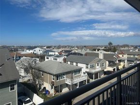 855 E Broadway 3F, Long Beach NY 11561