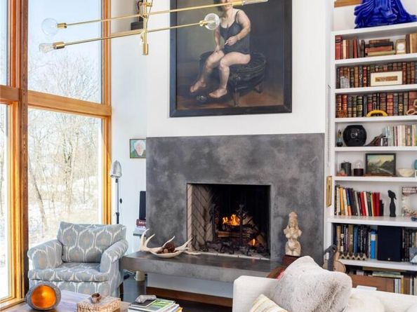 34 Old Neck Road S, Center Moriches NY 11934