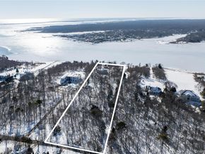 34 Old Neck Road S, Center Moriches NY 11934