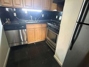 112-31 38th Avenue 3D, Corona NY 11368